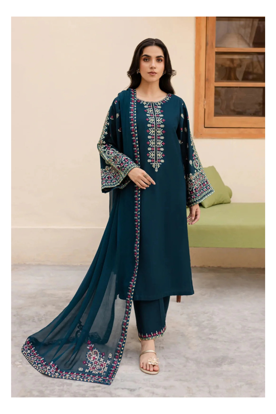 Its 3 Piece Unstitched Embroidered Lawn Dress IR-13